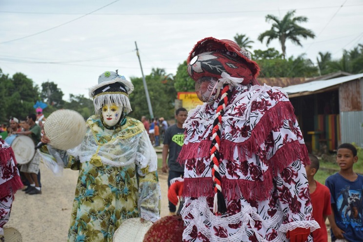 desfile_laguna_perlas