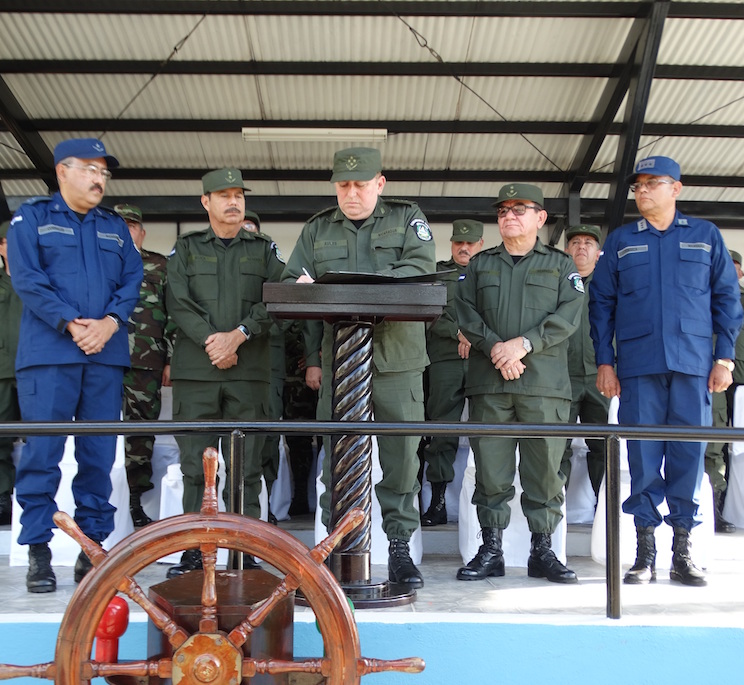 Ej&eacute;rcito