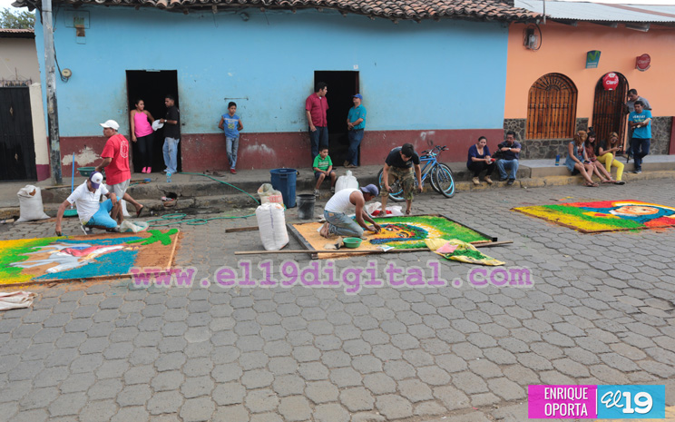 alfombras_aserrin_leon
