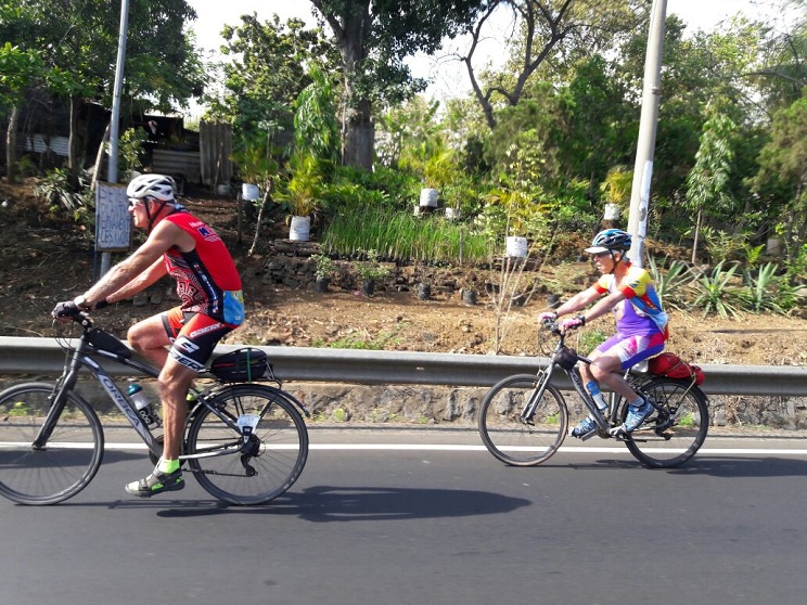 ciclo_turistas_franceses