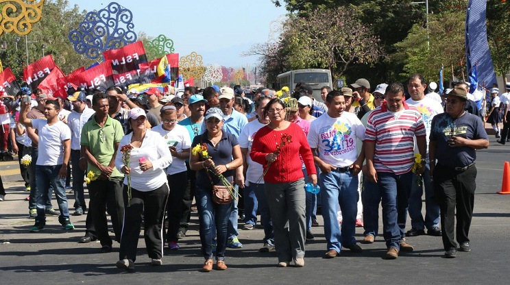 homenaje-hugo-chavez