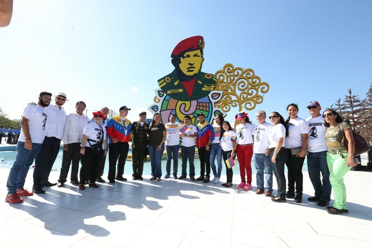 homenaje-hugo-chavez