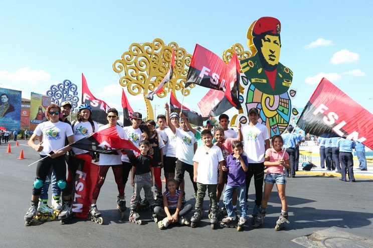 homenaje-hugo-chavez