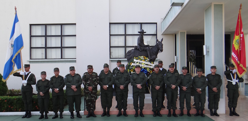 Ej&eacute;rcito