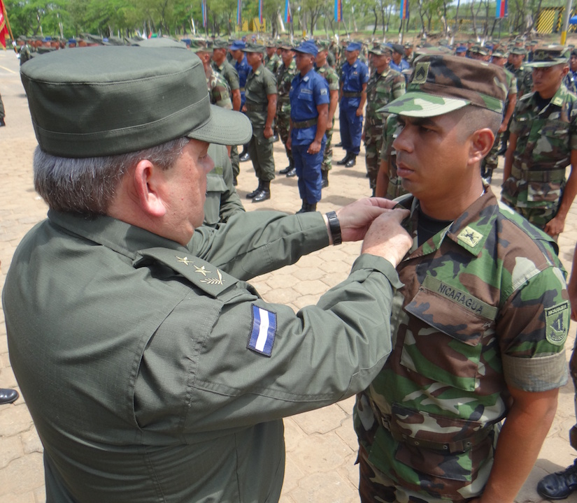 Ej&eacute;rcito