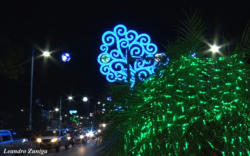 adornos