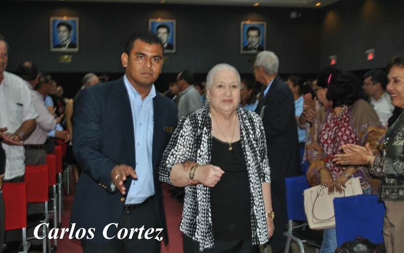 honoris-causa-unan