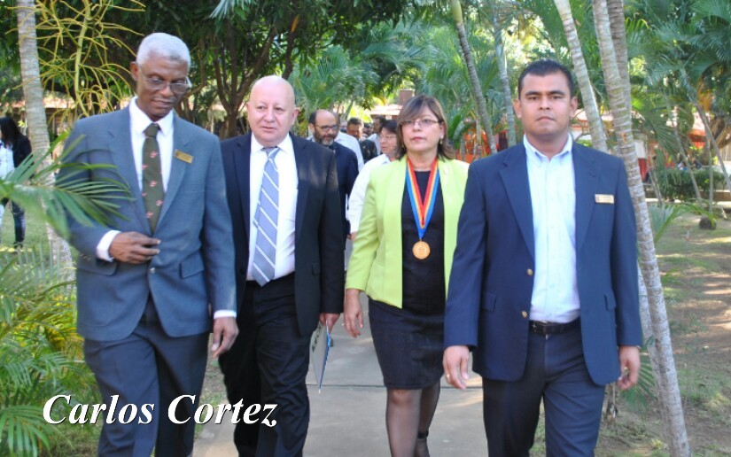 honoris-causa-unan