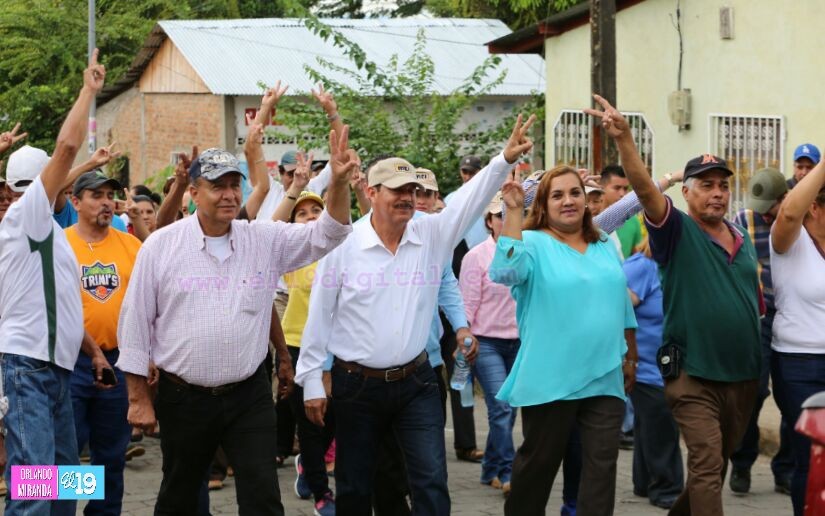 muy