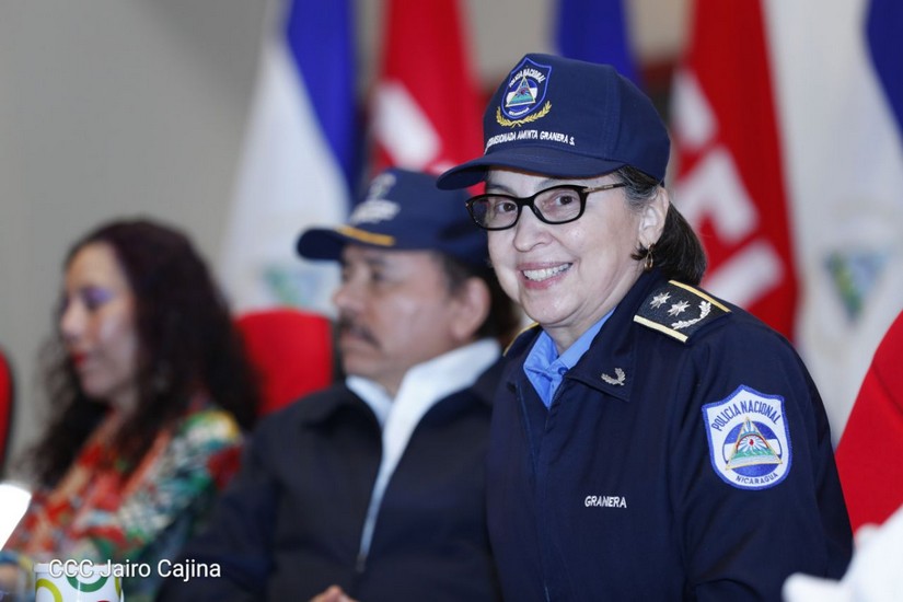 POLICIA