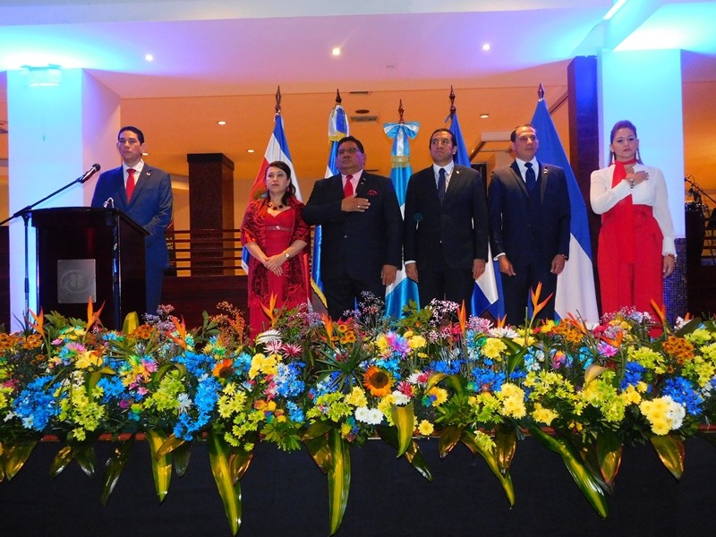 ecuador-centroam&eacute;rica