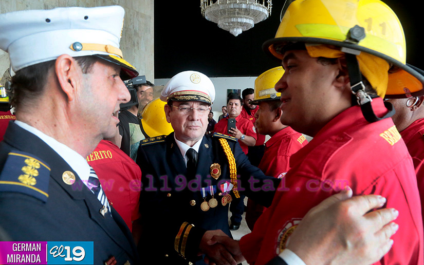bomberos
