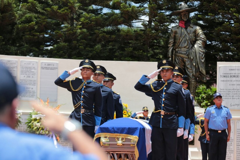 homenaje