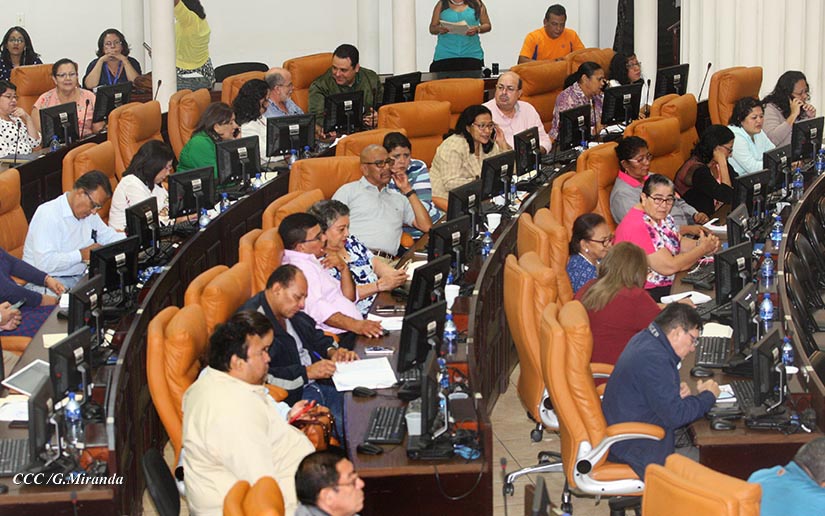 Asamblea2