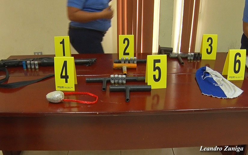 Armas1