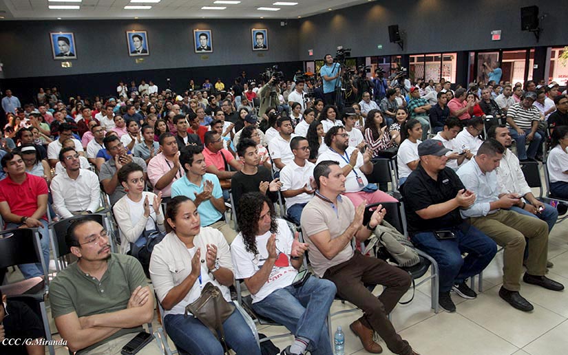 PERIODISTAS1