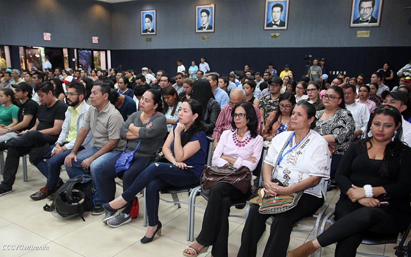 PERIODISTAS1