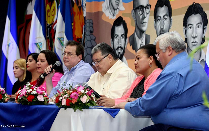 PERIODISTAS1