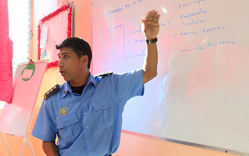 POLICIA1