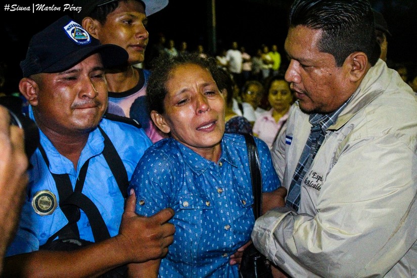 policias