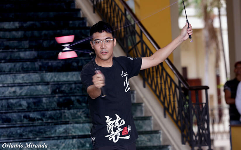 DIABOLO1