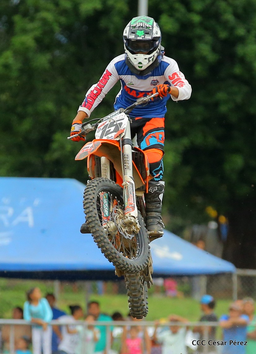 motos