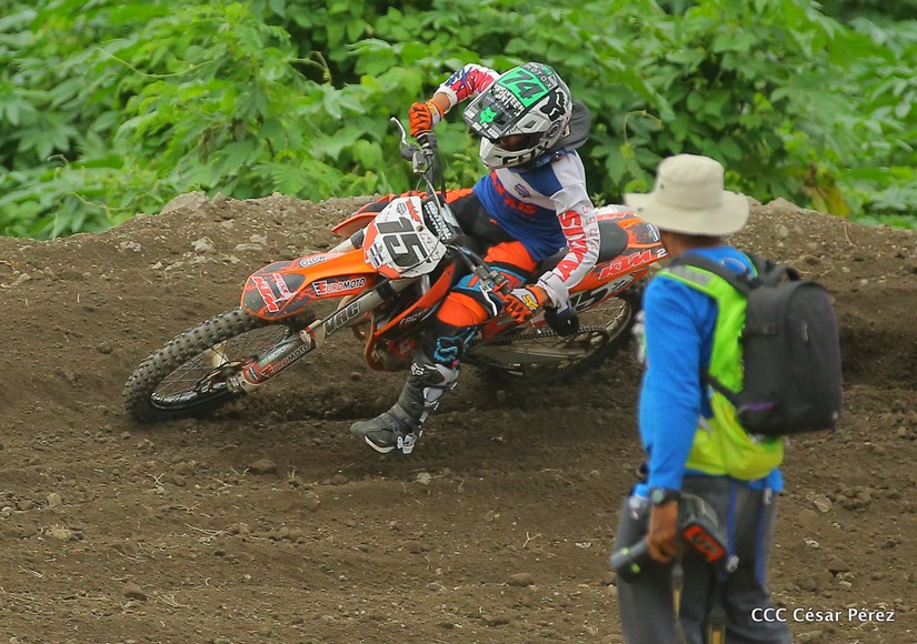 motos