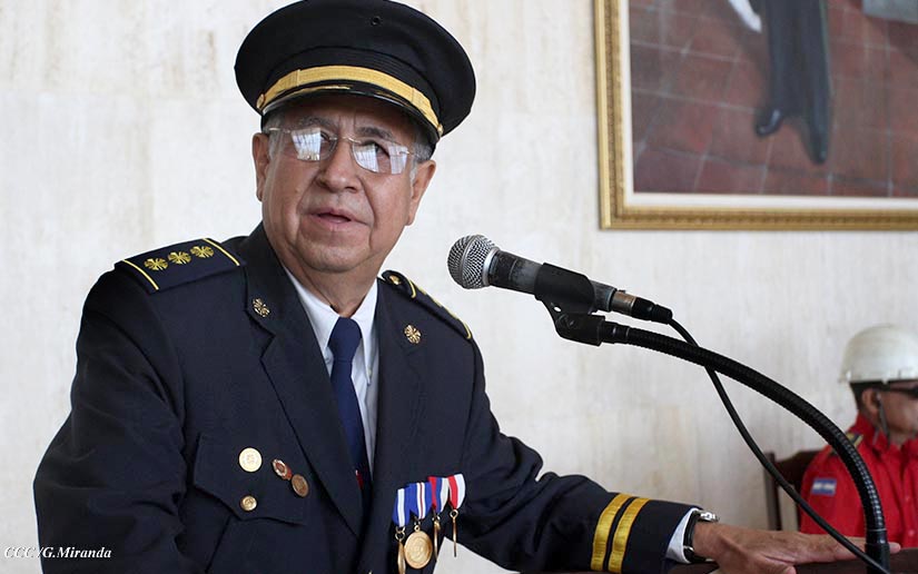 BOMBEROS1