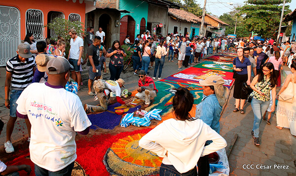 alfombras-pasionarias-leon