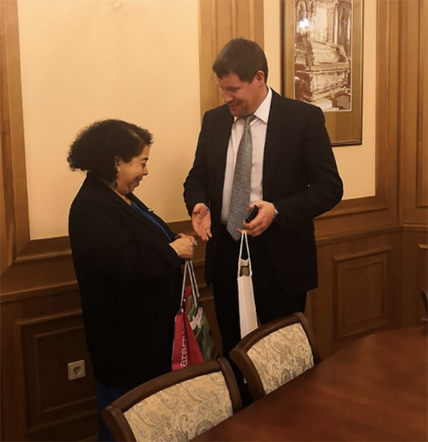 rusia-reunion-vicrgobernador-ekaterimburgo