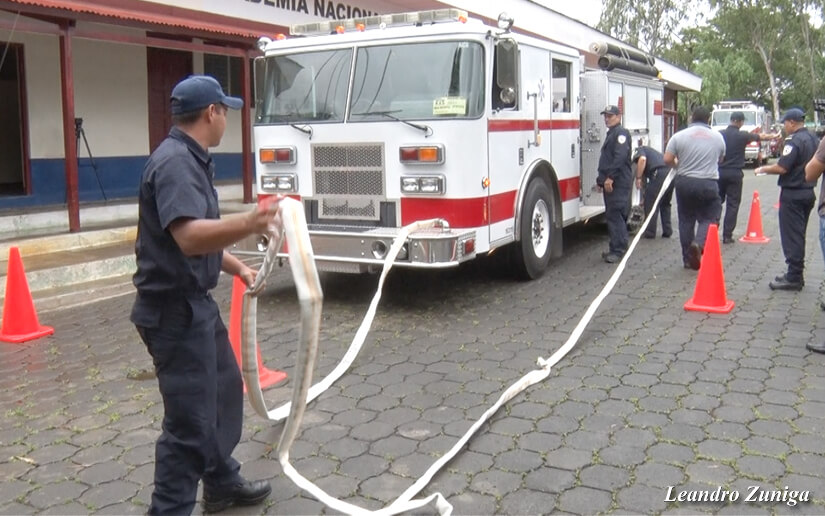 BOMBEROS1