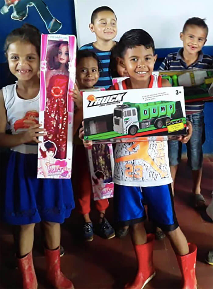 entrega-juguetes-nicaragua-
