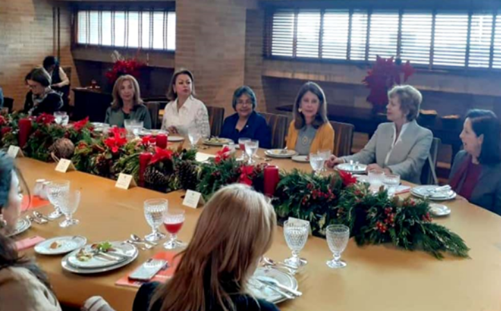 embajadoras-colombia-reunion