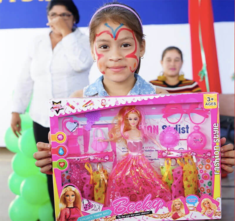 entrega-juguetes-en-nicaragua-navidad