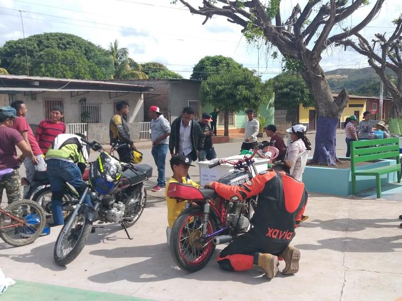 motos