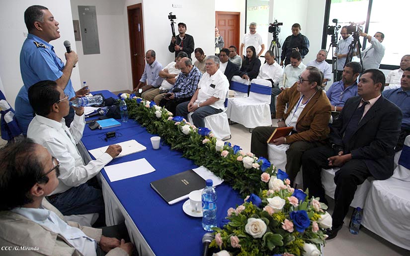 firma1