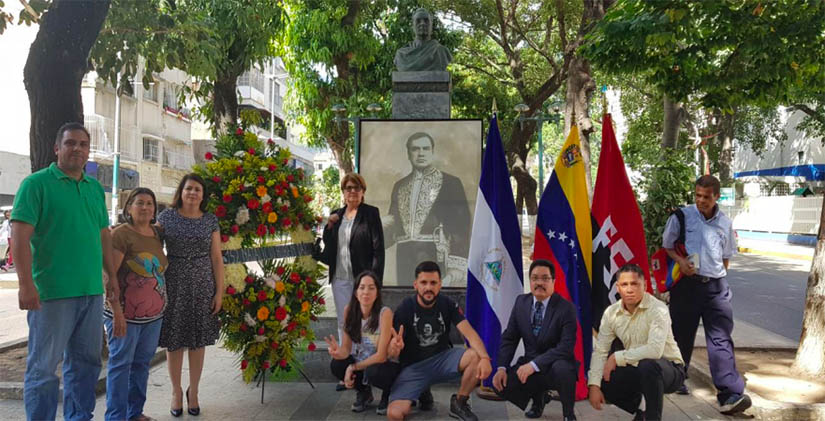 homenaje a Rub&eacute;n Dar&iacute;o en Caracas