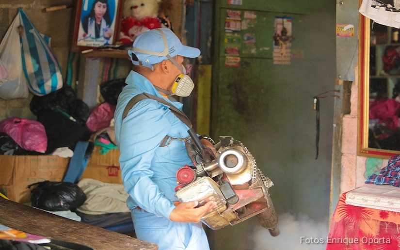 FUMIGAR