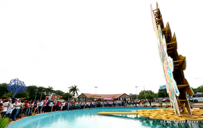homenaje-hugo-chavez-managua-natalicio