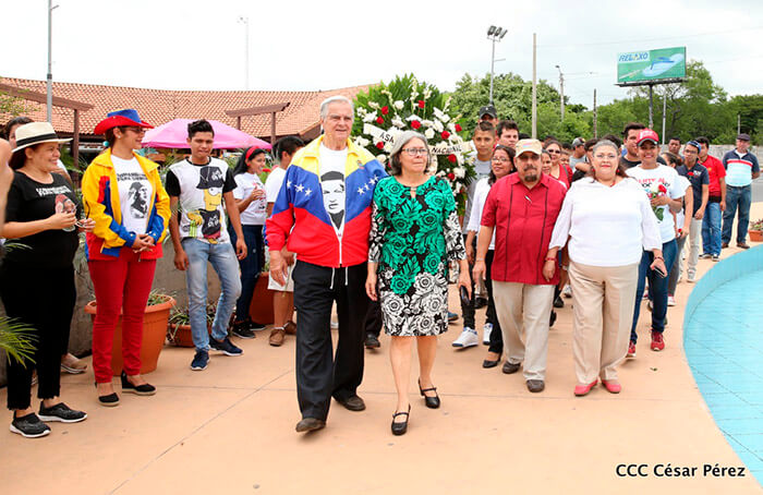 homenaje-hugo-chavez-managua-natalicio