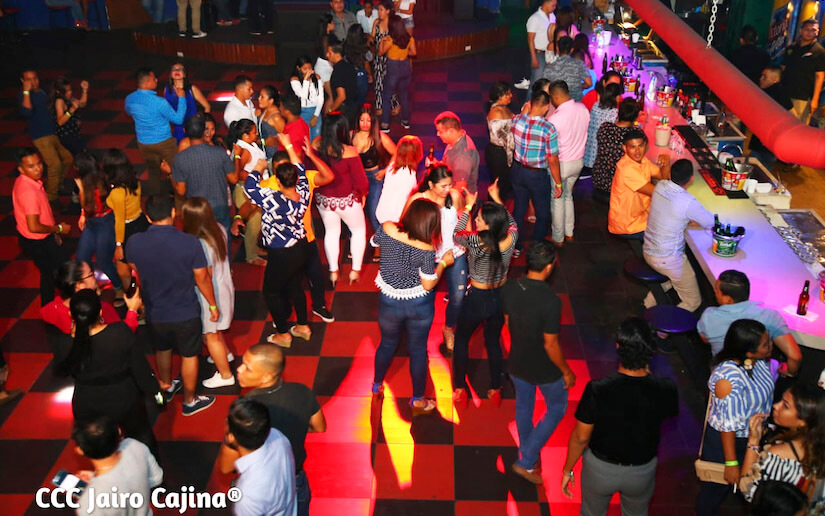 ambiente-nocturno-leon