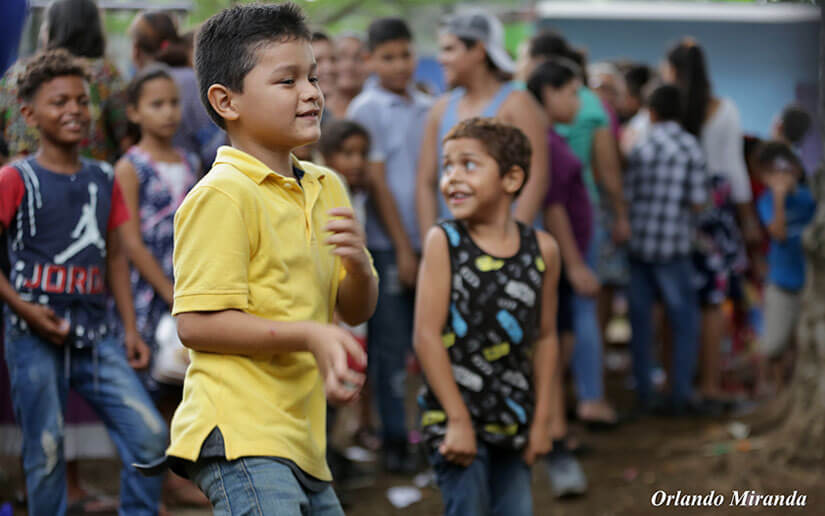 niños