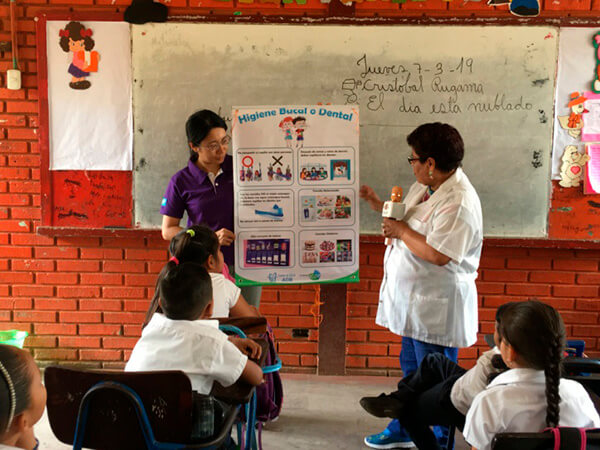  Voluntaria de Taiw&aacute;n promueve la Salud Bucal a los estudiantes de Primaria de Masaya