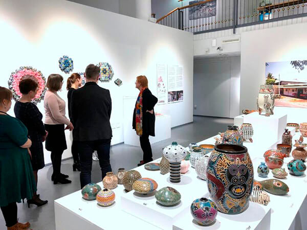 Expresidenta de Finlandia, Tarja Halonen, visita exposici&oacute;n de artesan&iacute;a nicarag&uuml;ense