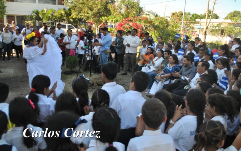 esteli-homenaje-romero