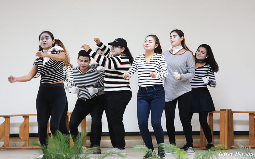unan-teatro