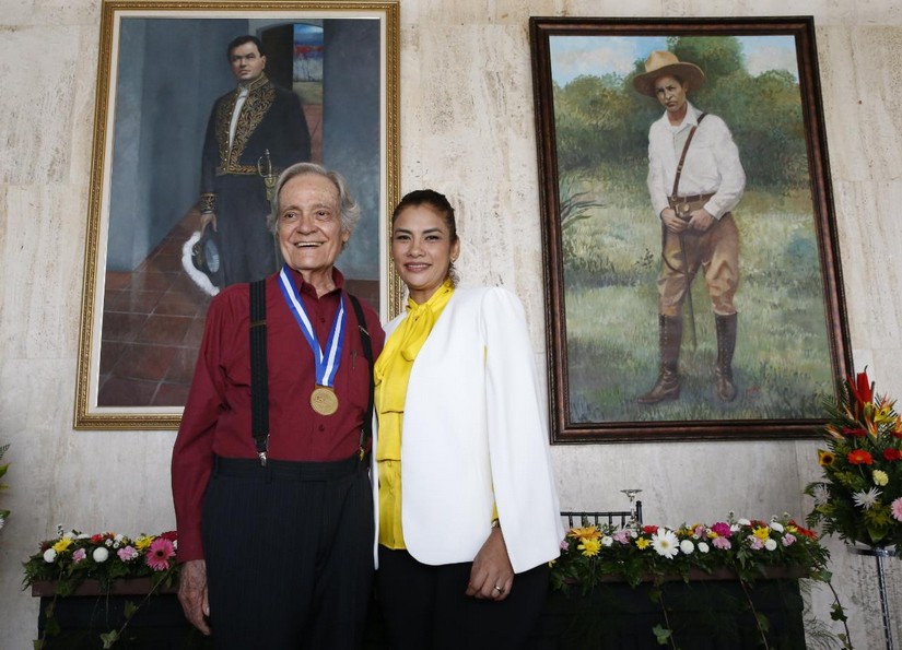 bicentenario-managua-reconocimiento