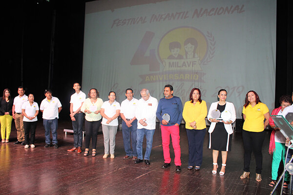 reconocimiento-milavf-ministra