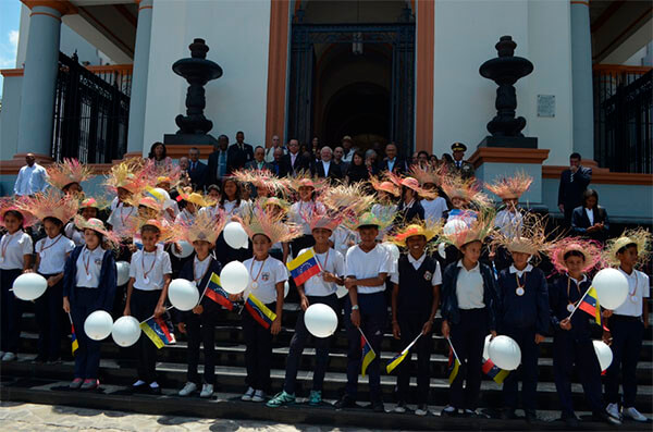 sandino-venezuela