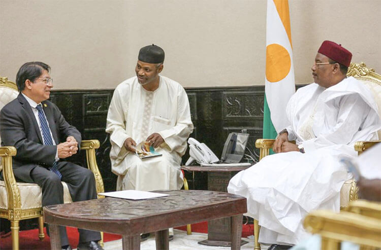 canciller-nicaragua-visita-niger